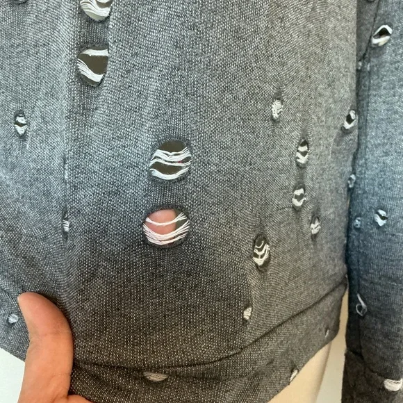 GAZE -Ripped Distressed Hoodie - Picture 5 of 9